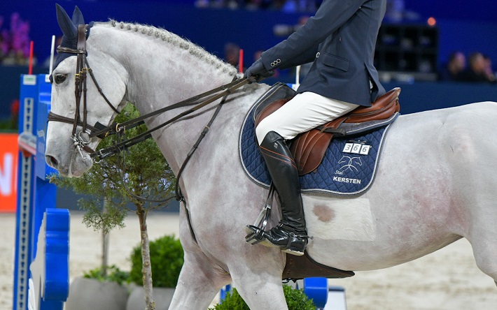 paard met schuurvlak op Jumping Amsterdam