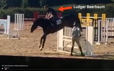 Duitse topruiter mishandelt paarden